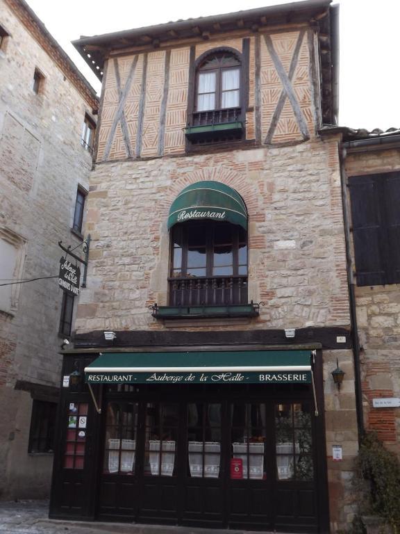 Auberge De La Halle Cordes Sur Ciel Luaran gambar